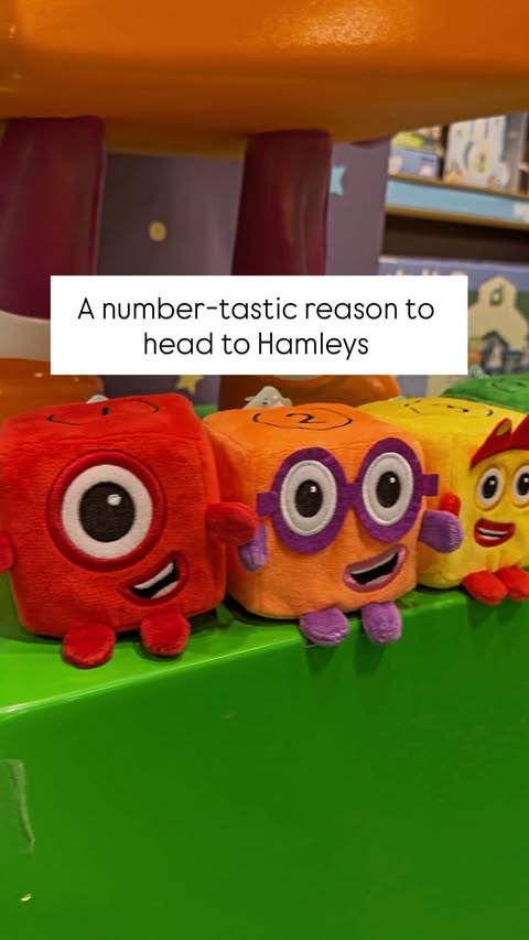 Instagram post by @mommy_life_with_layla for Learning Resources. Caption reads: [...] like in the show! 🧱🔢 We love Learning....