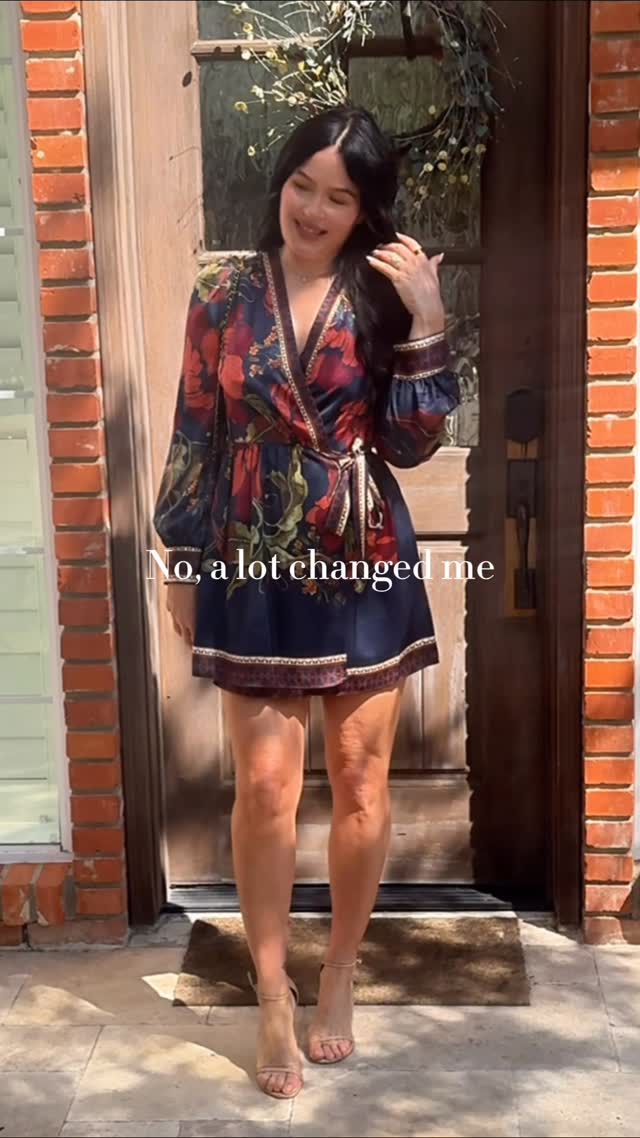 Instagram post by @alegrachetti for STUART WEITZMAN. Caption reads: change is hard but truly good for your soul ❤️love....