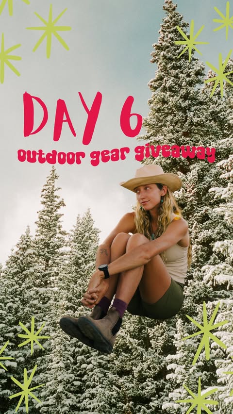 Instagram post by @teagan.maddux for Blundstone. Caption reads: ⭐️HOLIDAY GIVEAWAY DAY 6 of 6⭐️
HOW TO....