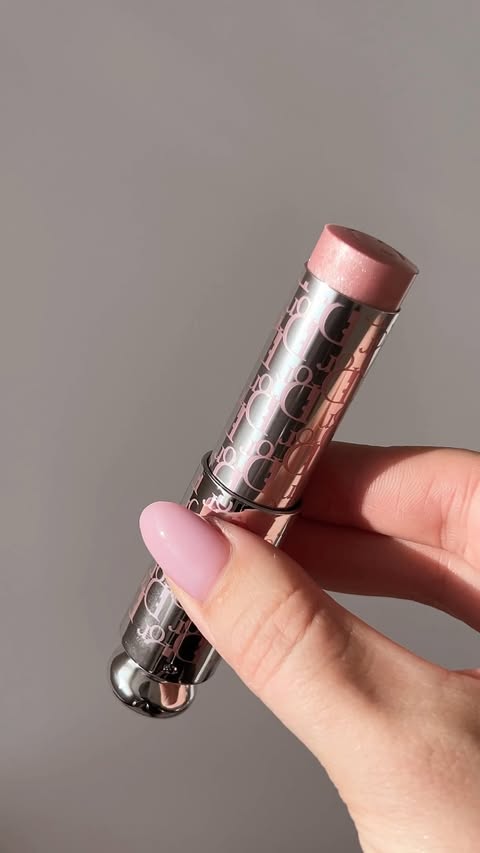 Instagram post by @shes_lj_ for Dior Beauty. Caption reads: @diorbeauty Backstage Glassy Glow Stick 💖✨ Shade....