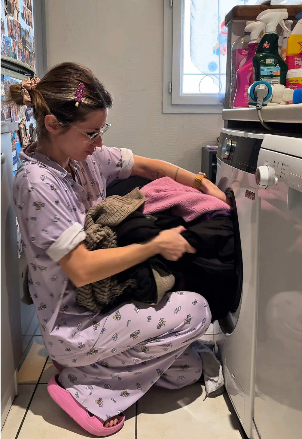 TikTok post by @mamaetceteraa for Palmolive. Caption reads: [...] Vert @Persil Laundry @Dash @Cillit Bang 💥....