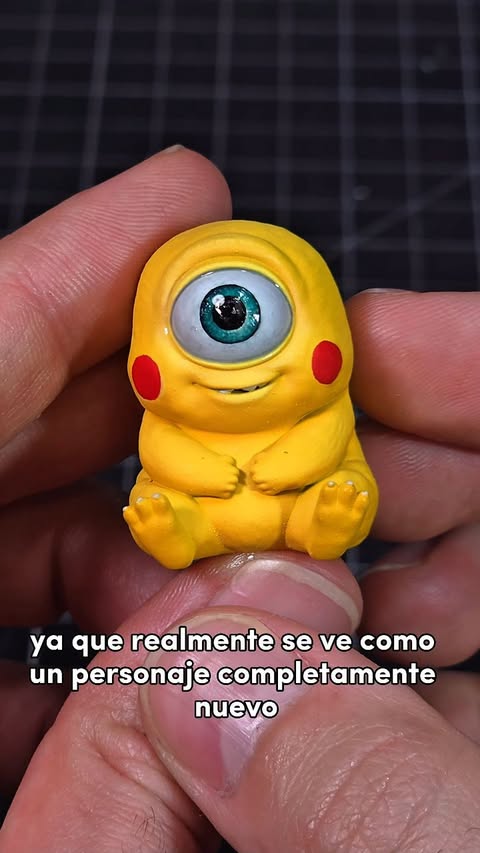 Instagram post by @rogominis for ELEGOO. Caption reads: [...] + Pikachu ⚡️ . Impreso con @elegoo 🔥 .....