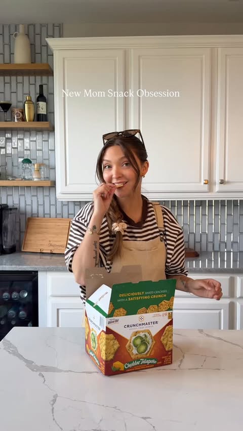 Instagram post by @chlobellexx for Crunchmaster Crackers. Caption reads: [...] #ad I’ve been obsessed with....