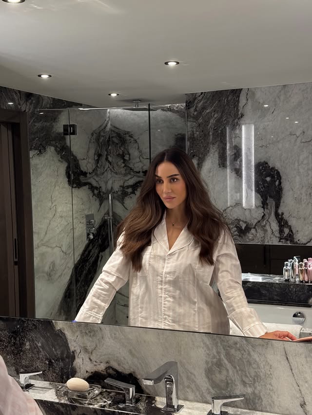 Instagram post by an influencer for Lunesi. Caption reads: 2026 self-care mode on with @lunesibeauty ad.