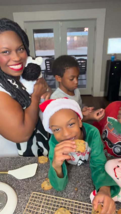 Instagram post by @raisingcades10 for Ibotta. Caption reads: [...] gift-giving, and earning cash back with....