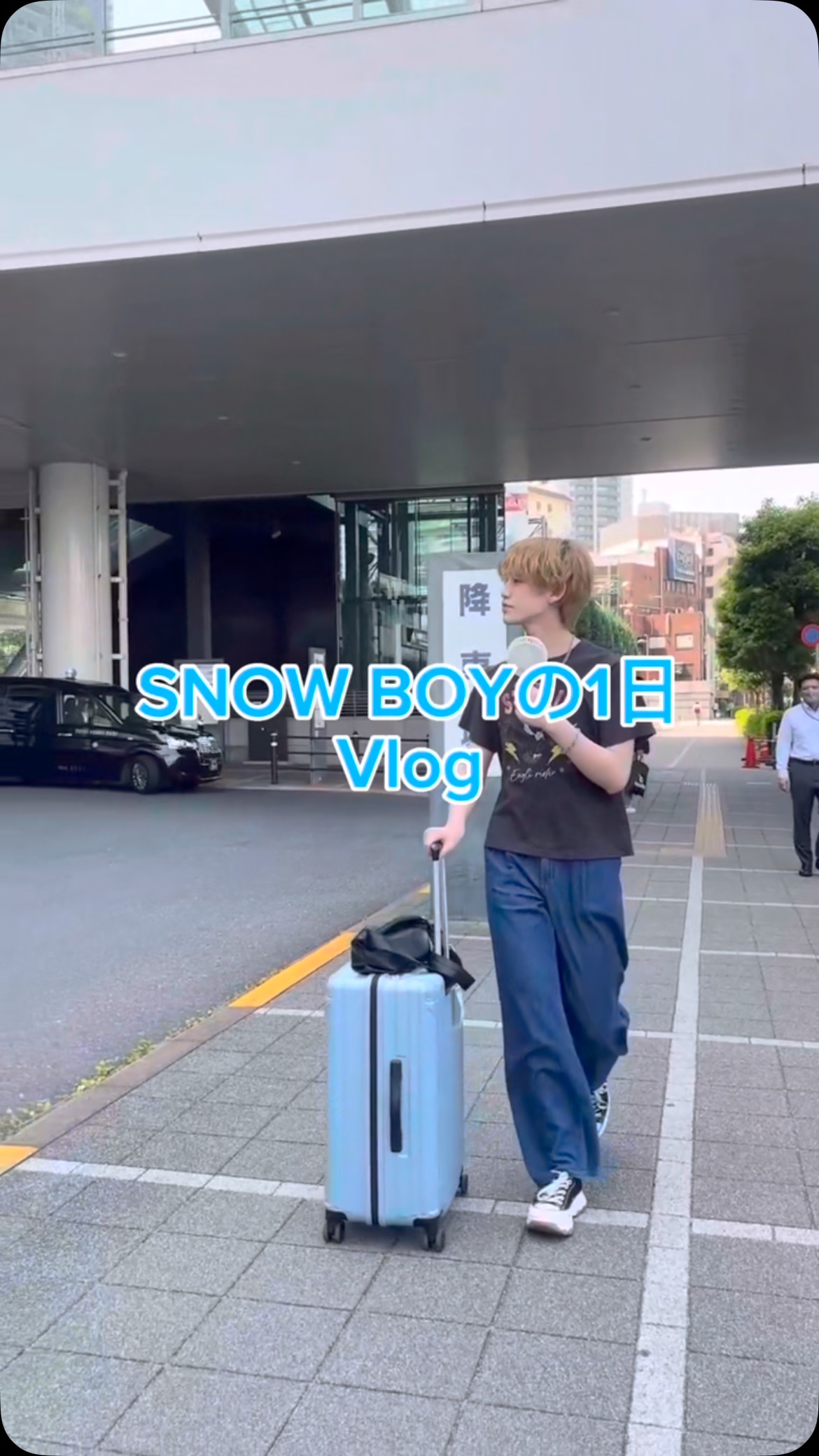 Instagram post by @matsui_seri for SNOW Japan. Caption reads: SNOW....