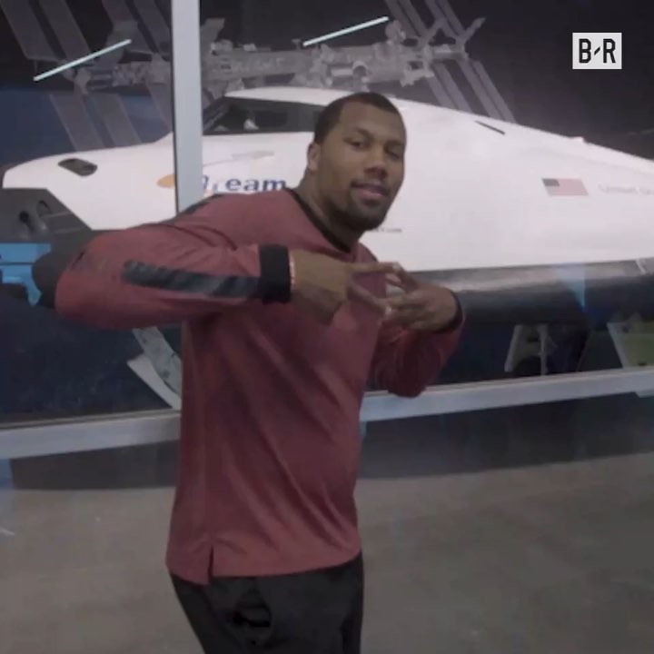 Instagram post by @michaelstrahan for Bleacher Report. Caption reads: [...] @mbymichaelstrahan. Captured by....