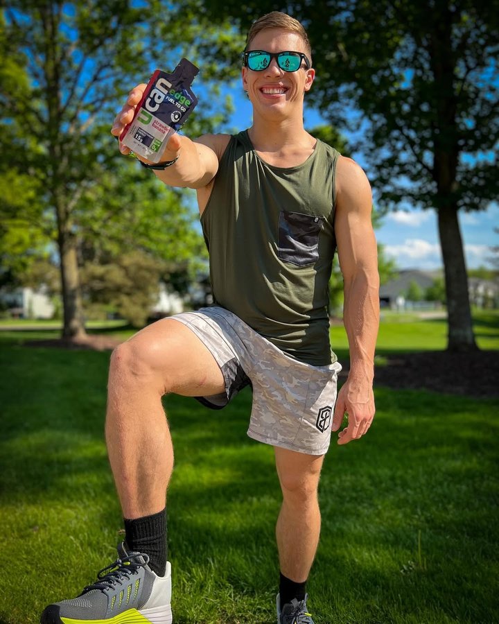 Instagram post by @spencer_panchik for Ucan. Caption reads: 💥FREE UCAN SAMPLE PACK💥

One secret I have been....