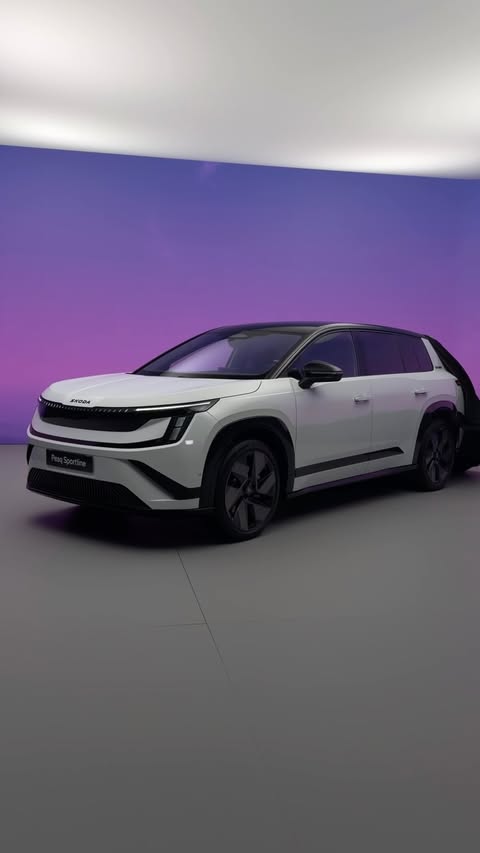 Instagram post by @carsplus.de for Hankook Tire. Caption reads: Anzeige | Brand new Škoda Peaq! 🔥 Of course....