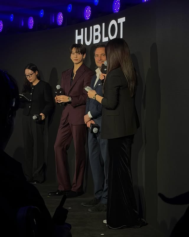 Instagram post by @yunnnie for Hublot. Caption reads: wow …… @hublot 의 새로운 글로벌 앰버서더를 너무나 환영합니다. ♥....
