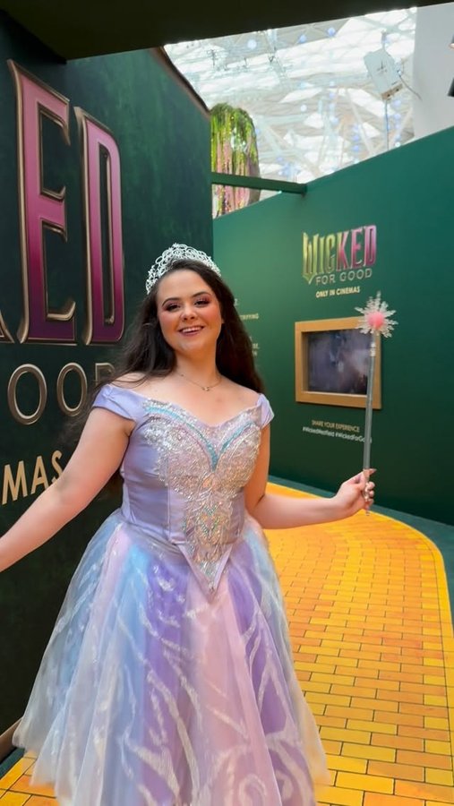 Instagram post by @anastasia_vonschweetz for Westfield London. Caption reads: PR invited.

Massive thank you to @westfieldlondon....