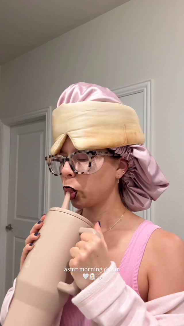 Instagram post by @elainamich for Wander Beauty. Caption reads: Asmr morning grwm 🤍 chilly gloomy mornings &....