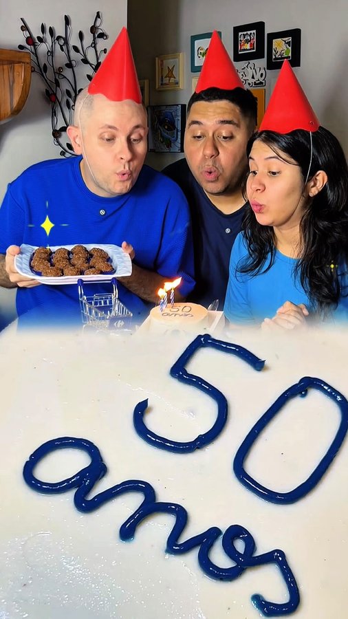 Instagram post by @embarcarnacomida for Carrefour. Caption reads: O Aniversário Carrefour chegou aqui em casa do....