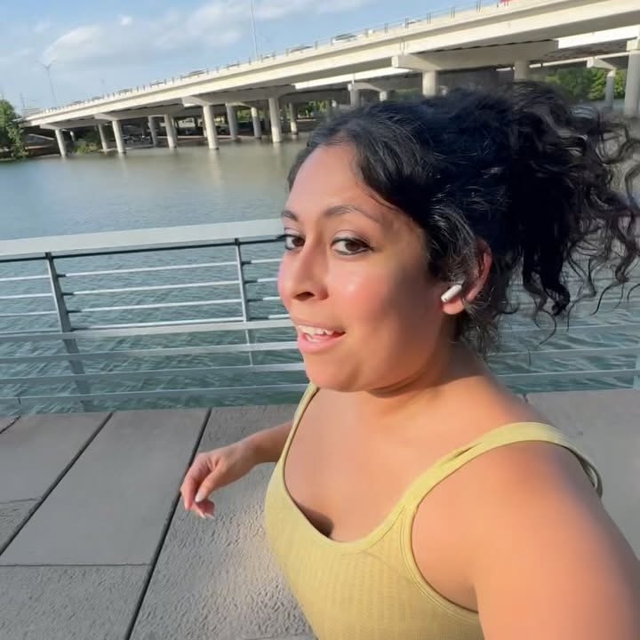 Instagram post by @thenuevalatina for Hiland Dairy. Caption reads: ❌CLOSED❌ My running mantra? I run because I can.....