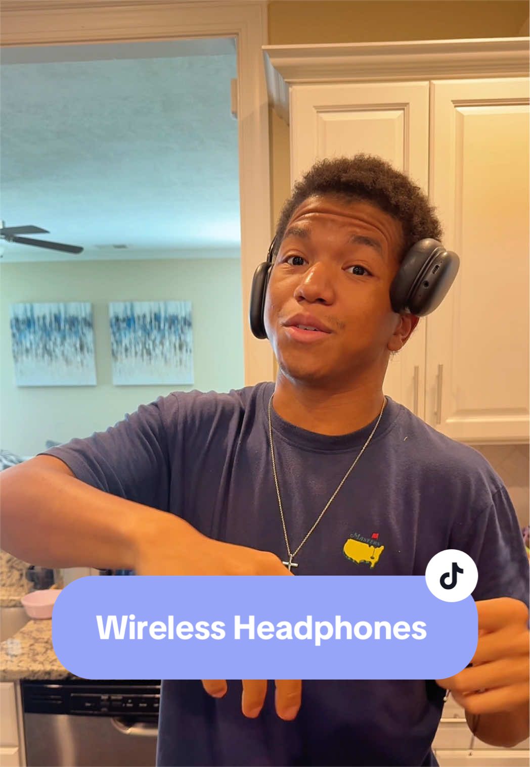 TikTok post by @sheresbrn for Picun. Caption reads: #picun #picunF5 #fifaworldcup #headphones [...].