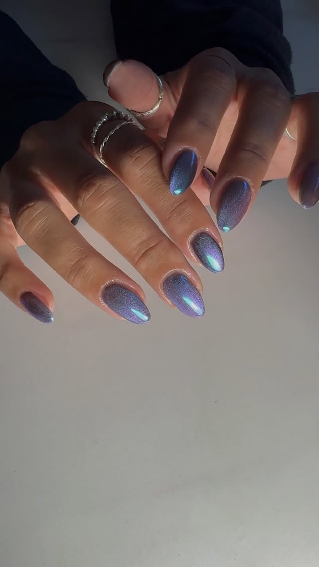 Instagram post by @kirstanrosehart for Bio Sculpture. Caption reads: [...] liquid chromes from @nailorder....