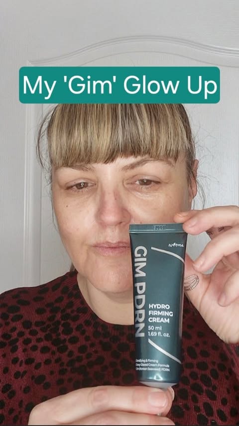 Instagram post by @kerrymay.does.beauty for ISNTREE. Caption reads: AD/GIFTED 🍃 Get your 'Gim' Glow Up. @isntree 🍃....