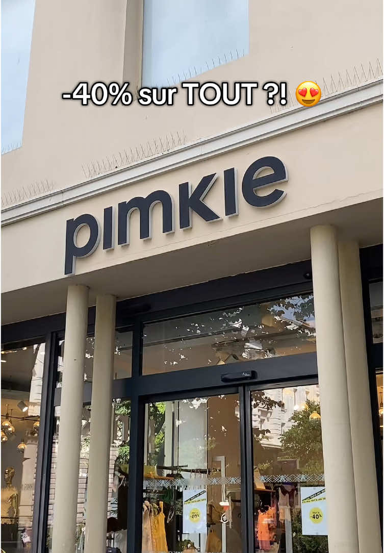 TikTok post by @evolved_beauty for Pimkie. Caption reads: Foncez les filles 🎀 @Pimkie  #pourtoi #fyp....