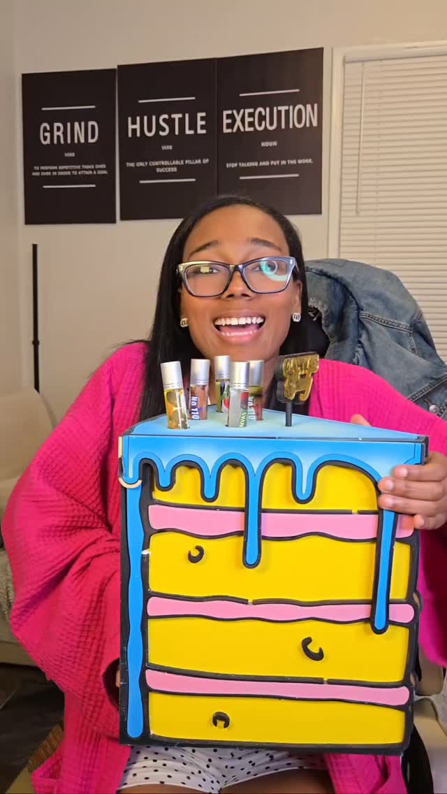 Instagram post by @theeelainee for Canvas Beauty Brand. Caption reads: A HUGE PIECE OF CAKE from @canvasgirlbeauty....