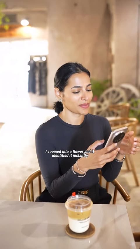 Instagram post by @divyabhathela for Honor. Caption reads: Night shots, upgraded ✨🤩 Pre-order HONOR Magic 8....