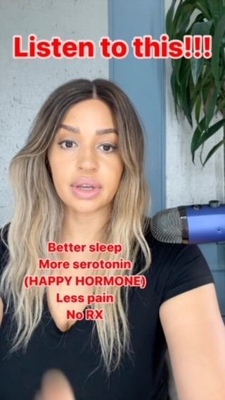 Instagram post by @healingcavelady for Bearaby. Caption reads: [...] 
Napper 
For a link and more....