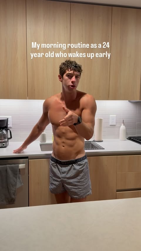 Instagram post by @chasesdayinthelife for DICK'S Sporting Goods. Caption reads: I believe looking good is feeling good, that’s why....