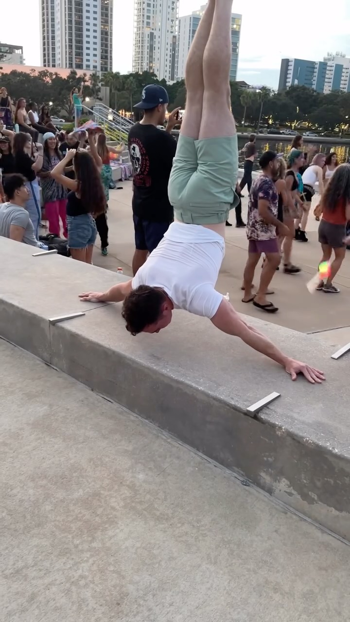 Instagram post by @yocalisthenics for Jack Archer. Caption reads: [...] see today

Fit from @jack.archer....