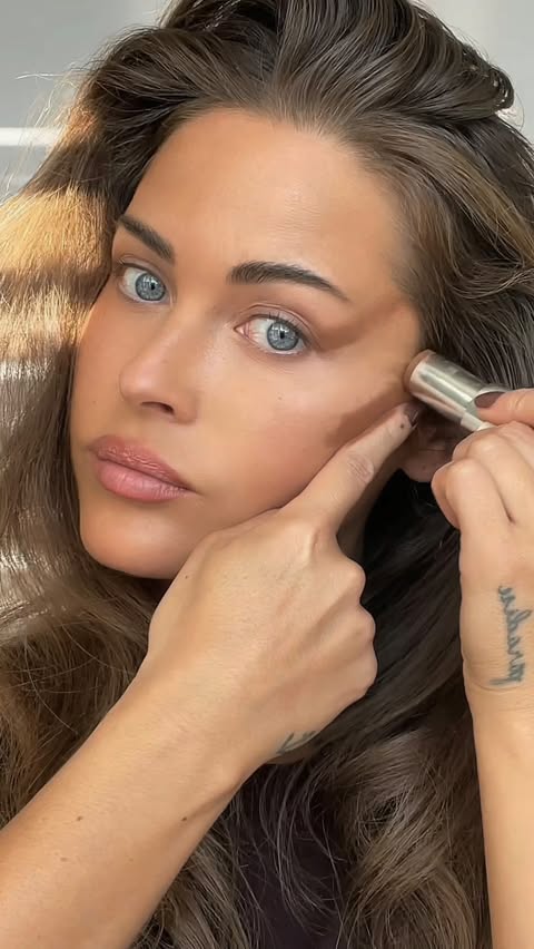 Instagram post by @murielle for CAIA Cosmetics. Caption reads: AD* @caiacosmetics Black Week up to 50% 😍 Using....