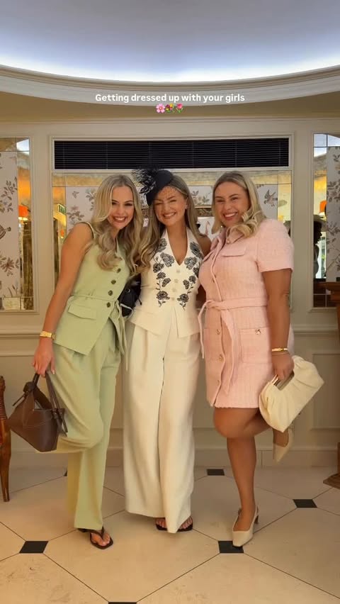 Instagram post by @jennymogeystylist for River Island. Caption reads: [...] day with the girls and the amazing....