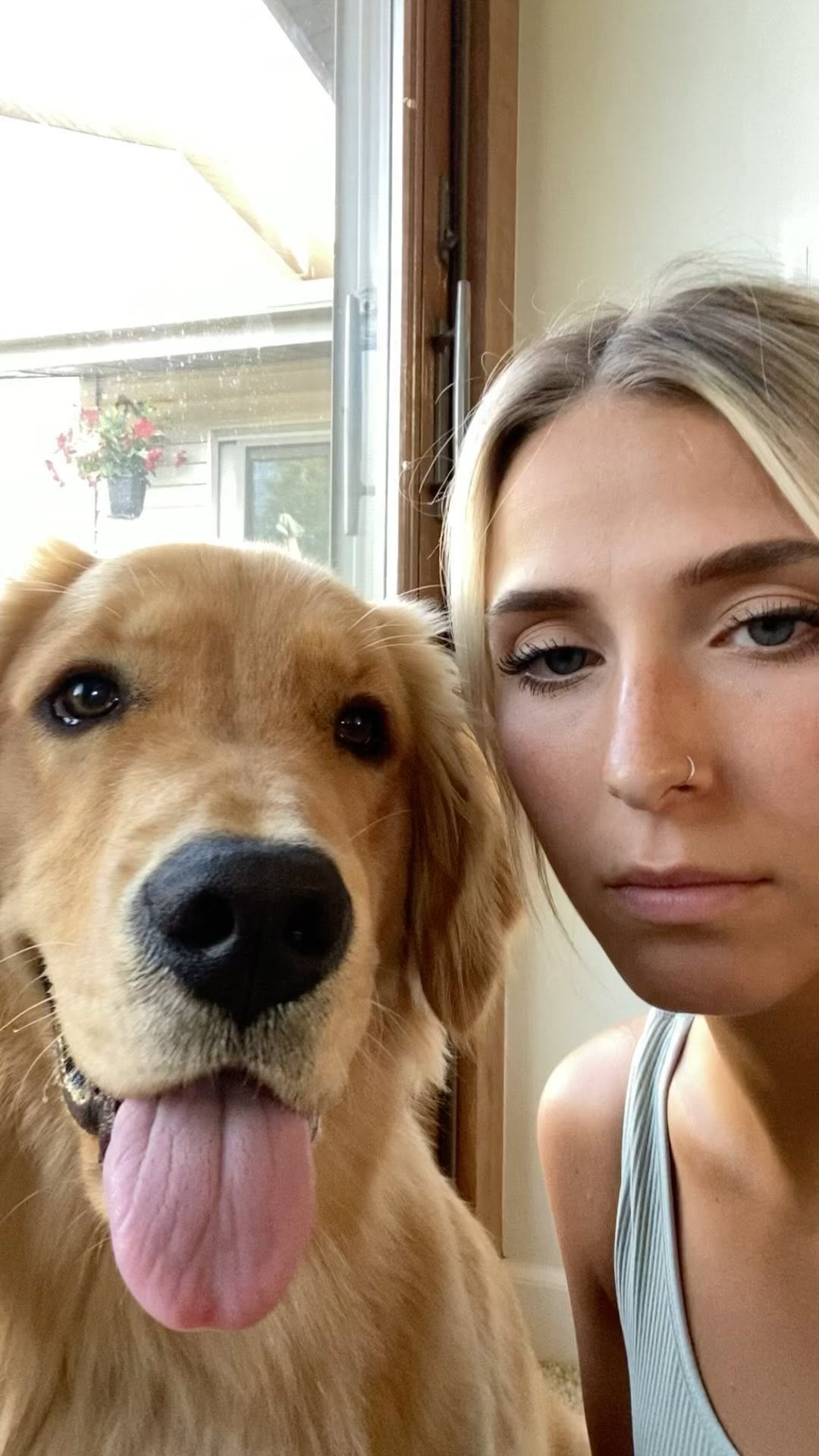 Instagram post by @emilyzugay for The Honest Kitchen. Caption reads: Use code THKEMILY for 15% off your first purchase....