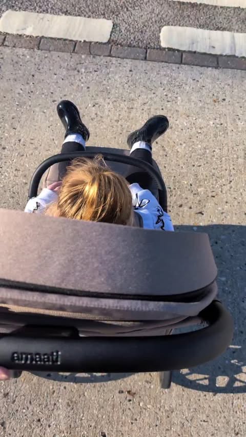 Instagram post by @_the_watts_family for Pramworld. Caption reads: [...] The new Amaati Perla Stroller from....