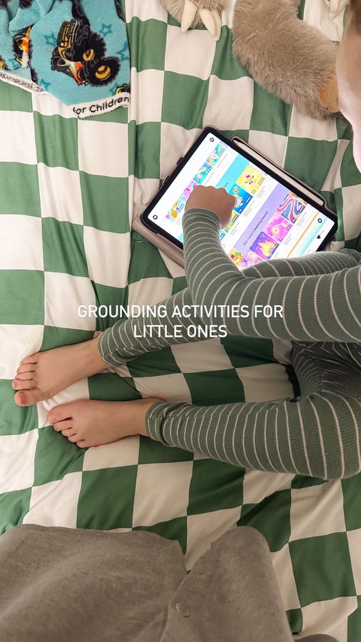 Instagram post by @jessicasoakes for Moshi Kids. Caption reads: [...] yoga moves) / I can’t recommended....