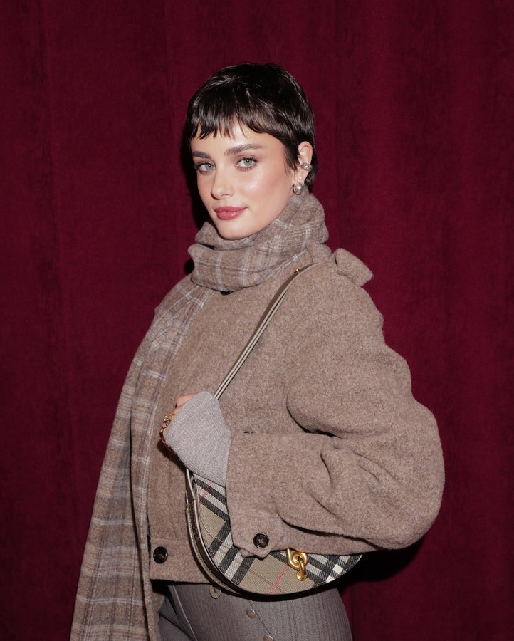 Instagram post by @taylor_hill for Burberry. Caption reads: It’s officially prime @burberry season ♥️

Makeup:....