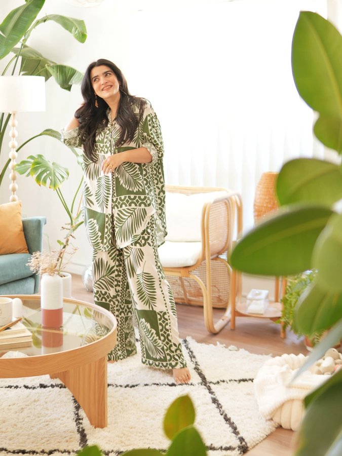 Instagram post by @shehzeen.r for Salty Crush. Caption reads: In love with this beautiful, print set from....