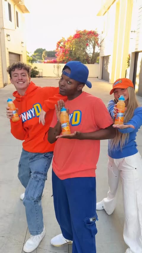 Instagram post by @bigwillsimmons for SUNNYD. Caption reads: [...] with your friends on the holidays is....