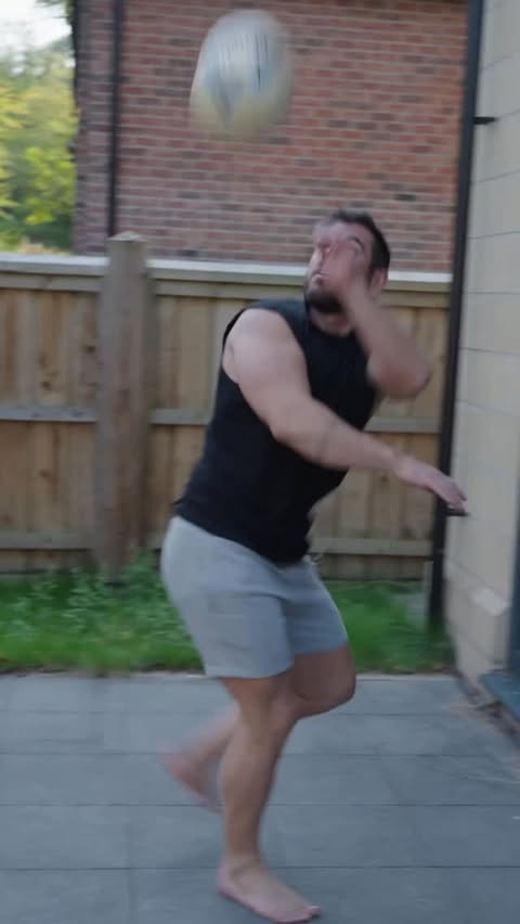 Instagram post by @rossedgley for Gym King. Caption reads: Trick-Shot Cyber Monday 🏆 As @gymking and....