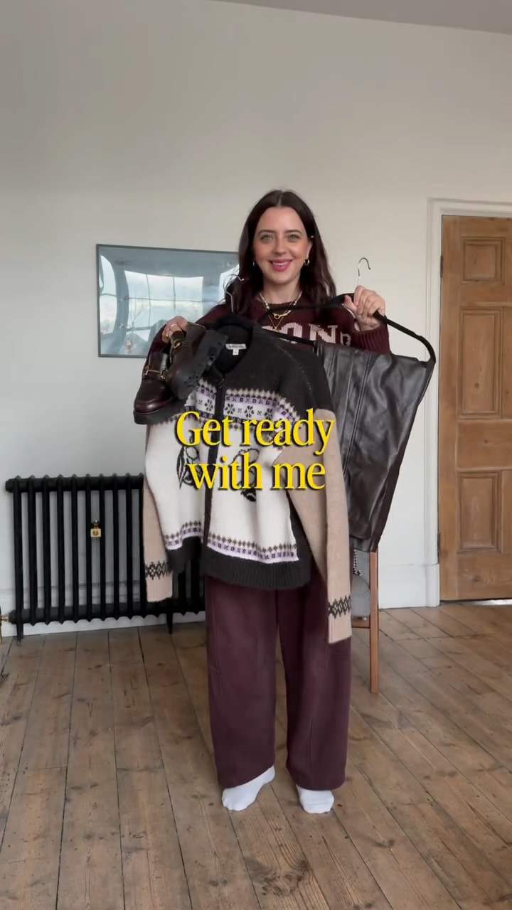 Instagram post by @mollycampbell_ for Monsoon. Caption reads: What I wore to work as a 33 year old mum of two....