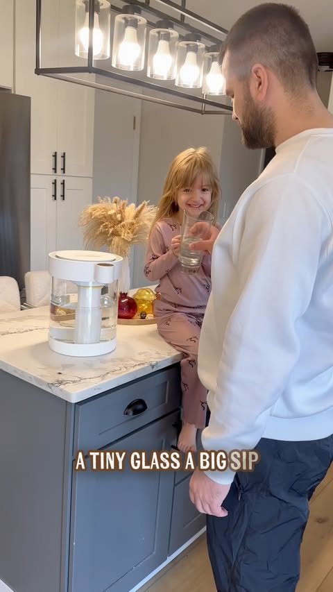 Instagram post by @prayla_arken for Waterdrop Filter. Caption reads: Clean water, clear mind. My Waterdrop filter never....