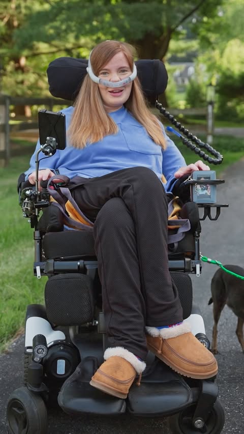 Instagram post by @limpbroozkit for Chewy. Caption reads: For Dray and Brooke (@limpbroozkit), their Chewy....