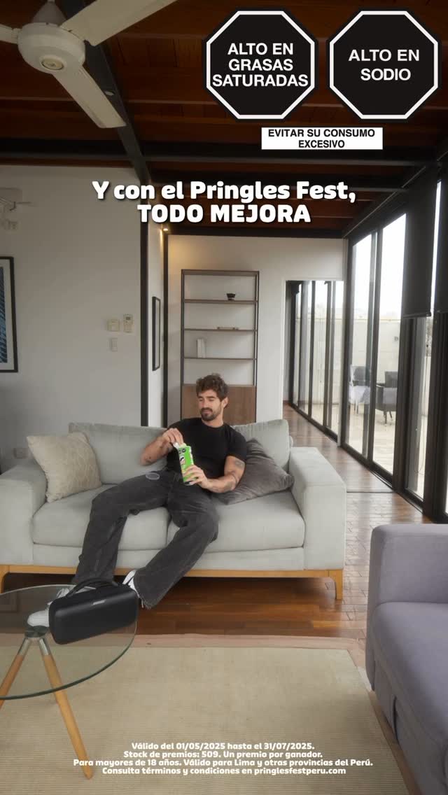 Instagram post by @diegord7 for Pringles. Caption reads: Vayan por los mejores premios #PringlesFest....