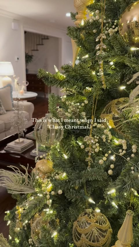 Instagram post by @the.cozy.colonial for Balsam Hill. Caption reads: A very classy....