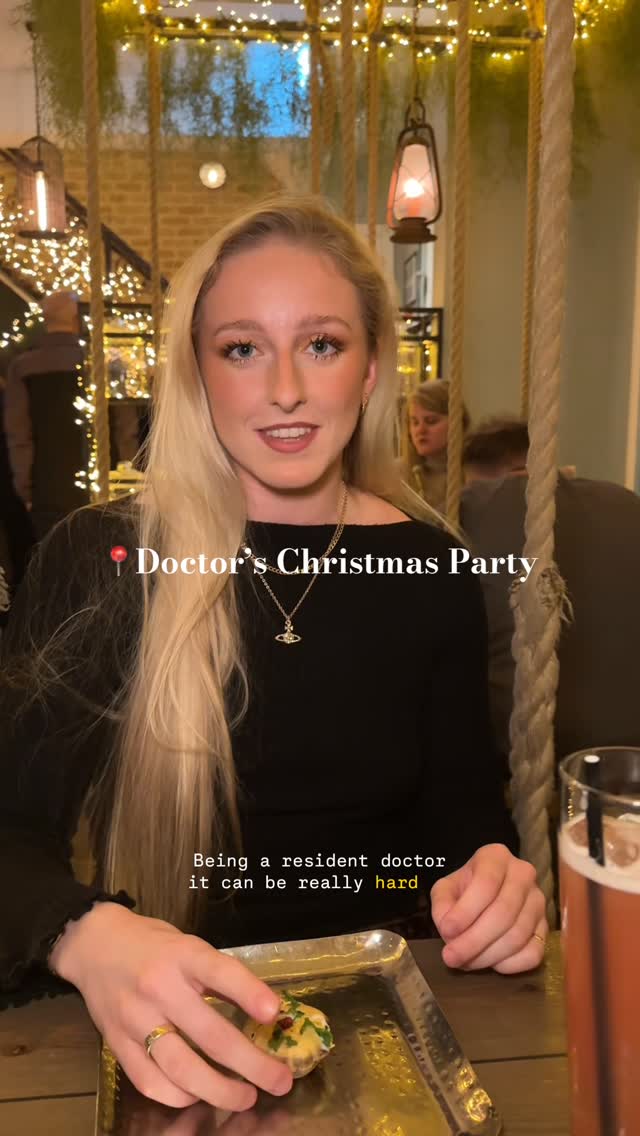 Instagram post by @drsummer for Mowgli Street Food. Caption reads: [...] party christmas dinner dreams with....