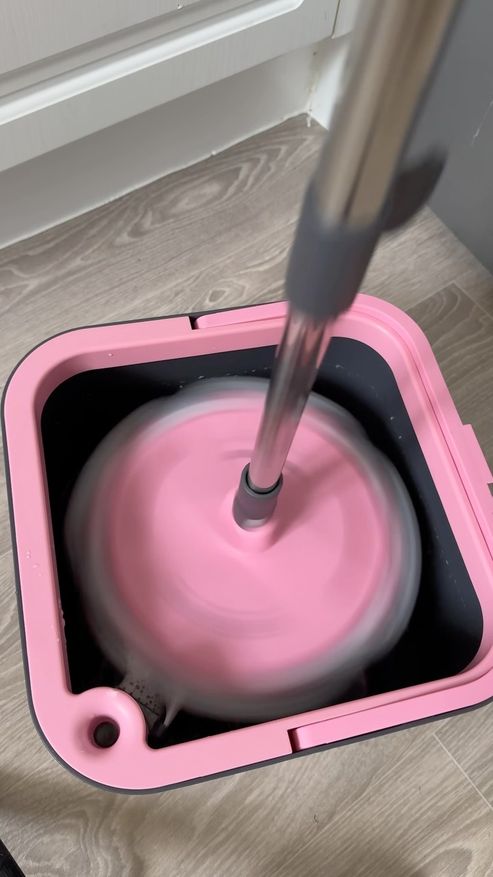 Instagram post by @clean_with_anouk for Swan Brand. Caption reads: Loving this spin mop 💓

Especially with it being....