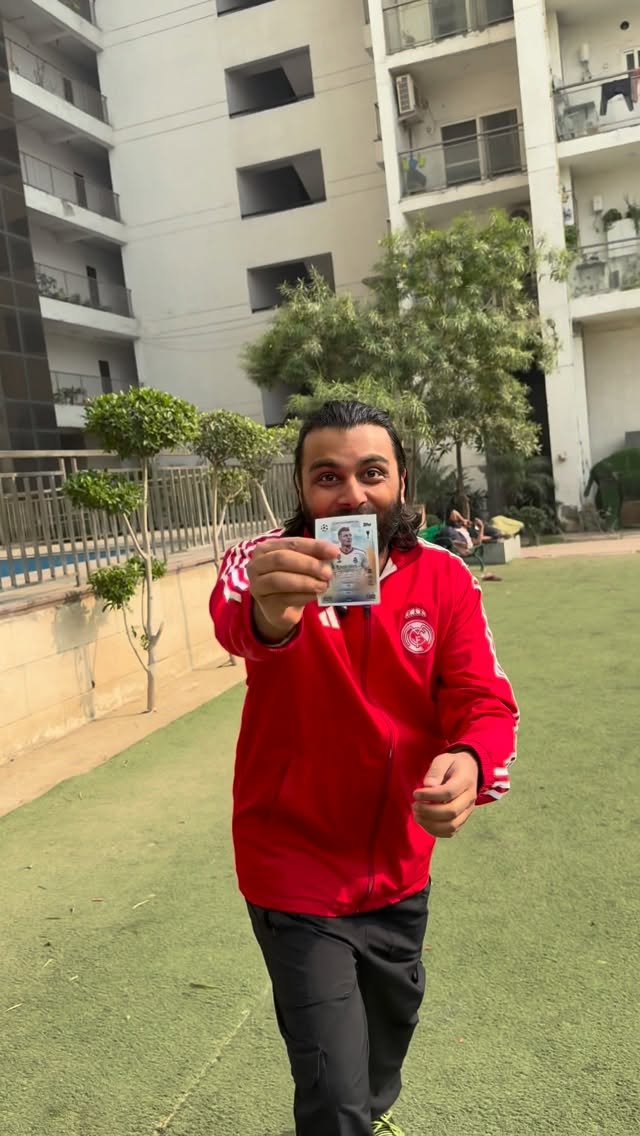 Instagram post by @offsidemenn for Topps. Caption reads: Let’s gooo! 💥 Opening the Match Attax 2025....