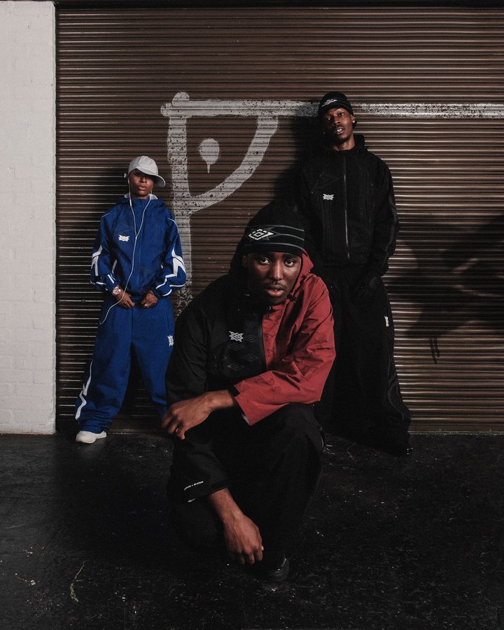 Instagram post by @mertra for Umbro. Caption reads: FRIENDS & FAMILY FOR @umbro x @mertra 

31.10.25 |....