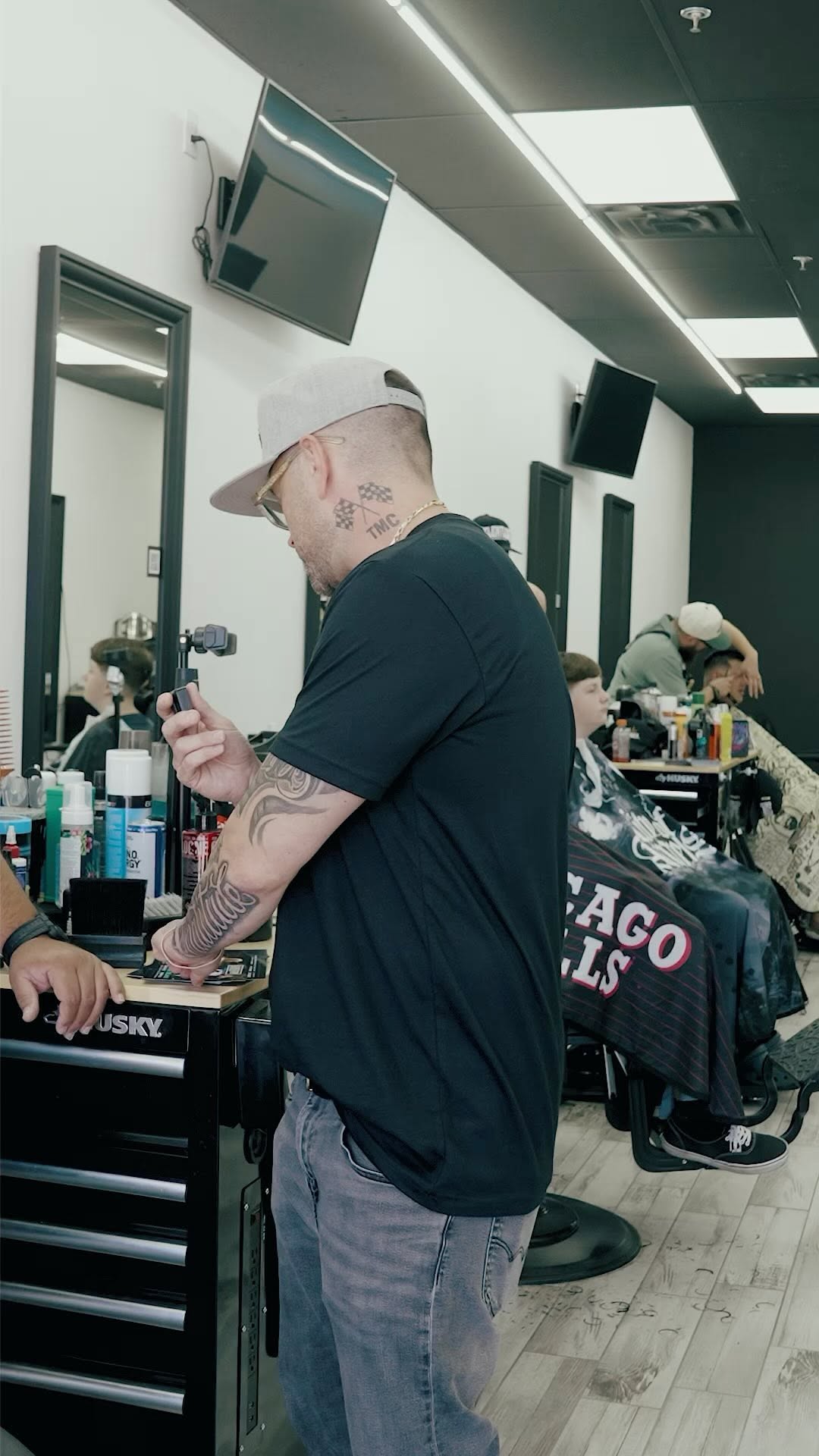 Instagram post by @barberjune for Barbershopconnect. Caption reads: Arizona Barbercon 🚨 the event of the year here in....