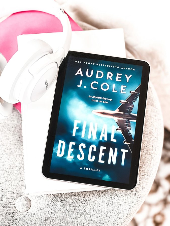 Instagram post by @subakka.bookstuff for TLC Book Tours. Caption reads: ᗩᑌᗪIOᗷOOK ᖴEᗩTᑌᖇE🎧⁣
⁣
𝐅𝐢𝐧𝐚𝐥....