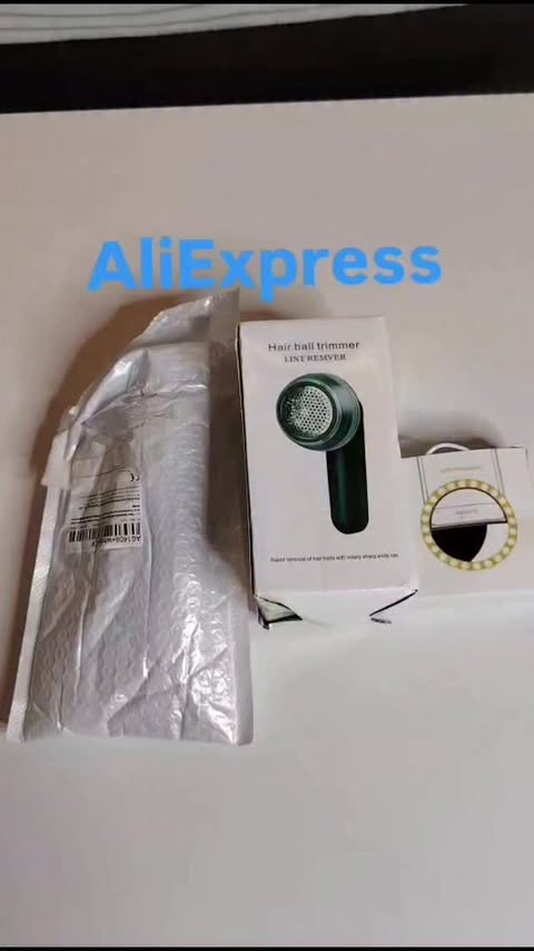 Instagram post by @deizi.aisi for AliExpress. Caption reads: [...] enter the search code [AY9G39] on the....
