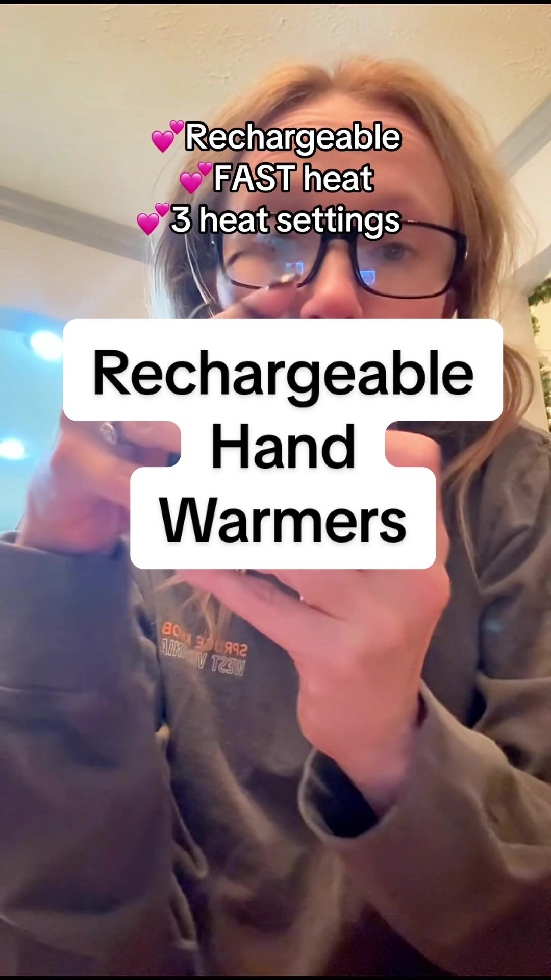 TikTok post by @smalltowntrendy2.0 for Ocoopa. Caption reads: [...] #tiktokshopblackfriday @Ocoopa Official .