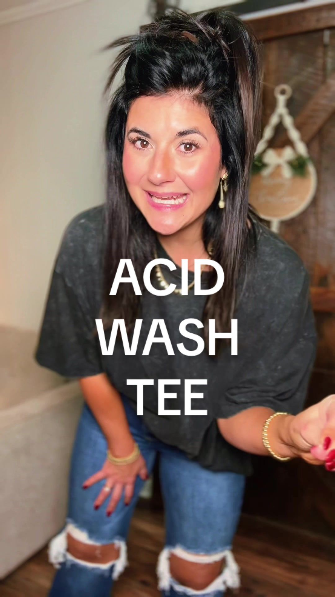 TikTok post by @laurenelizabeth_shop for Madison and Mallory. Caption reads: [...] #momstyle #millennialontiktok @Madison and....